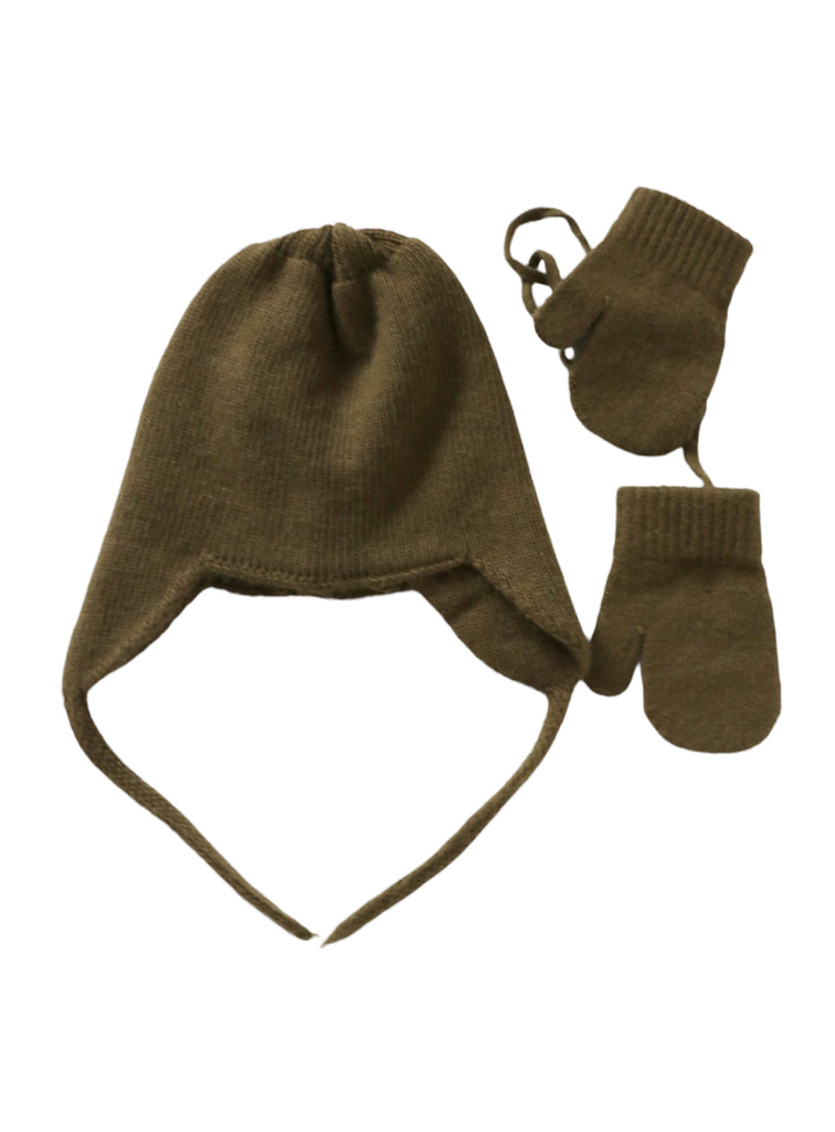 Brown knit hat and mittens set on a white background