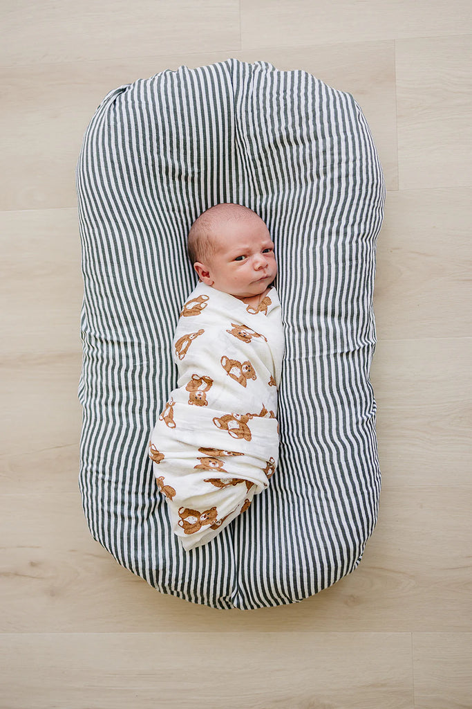 Swaddle Blanket in Teddy Bear by Mebie Baby
